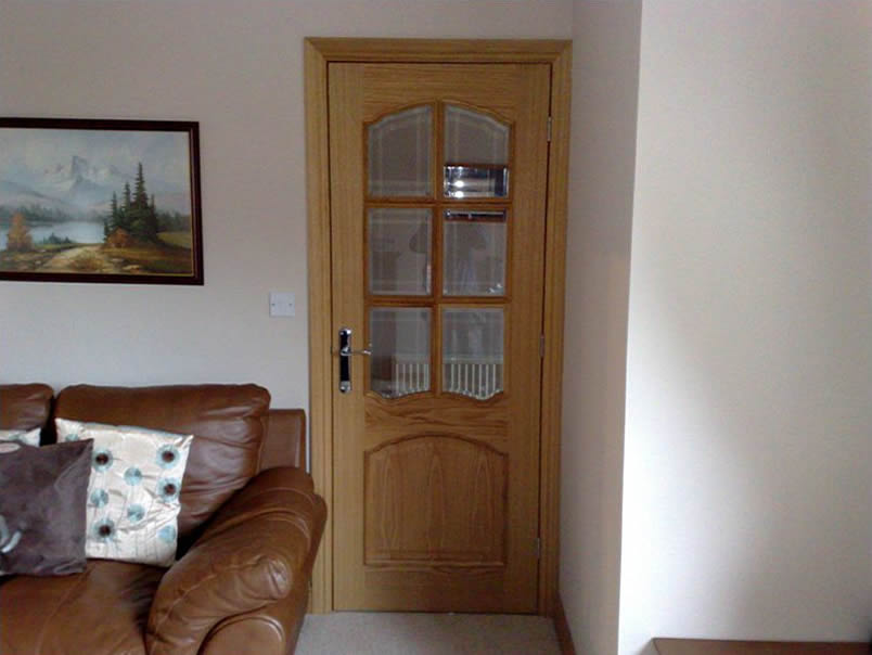 Part glazed internal oak door