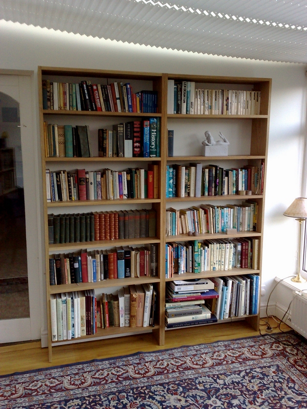 American white oak bespoke bookcases.jpg